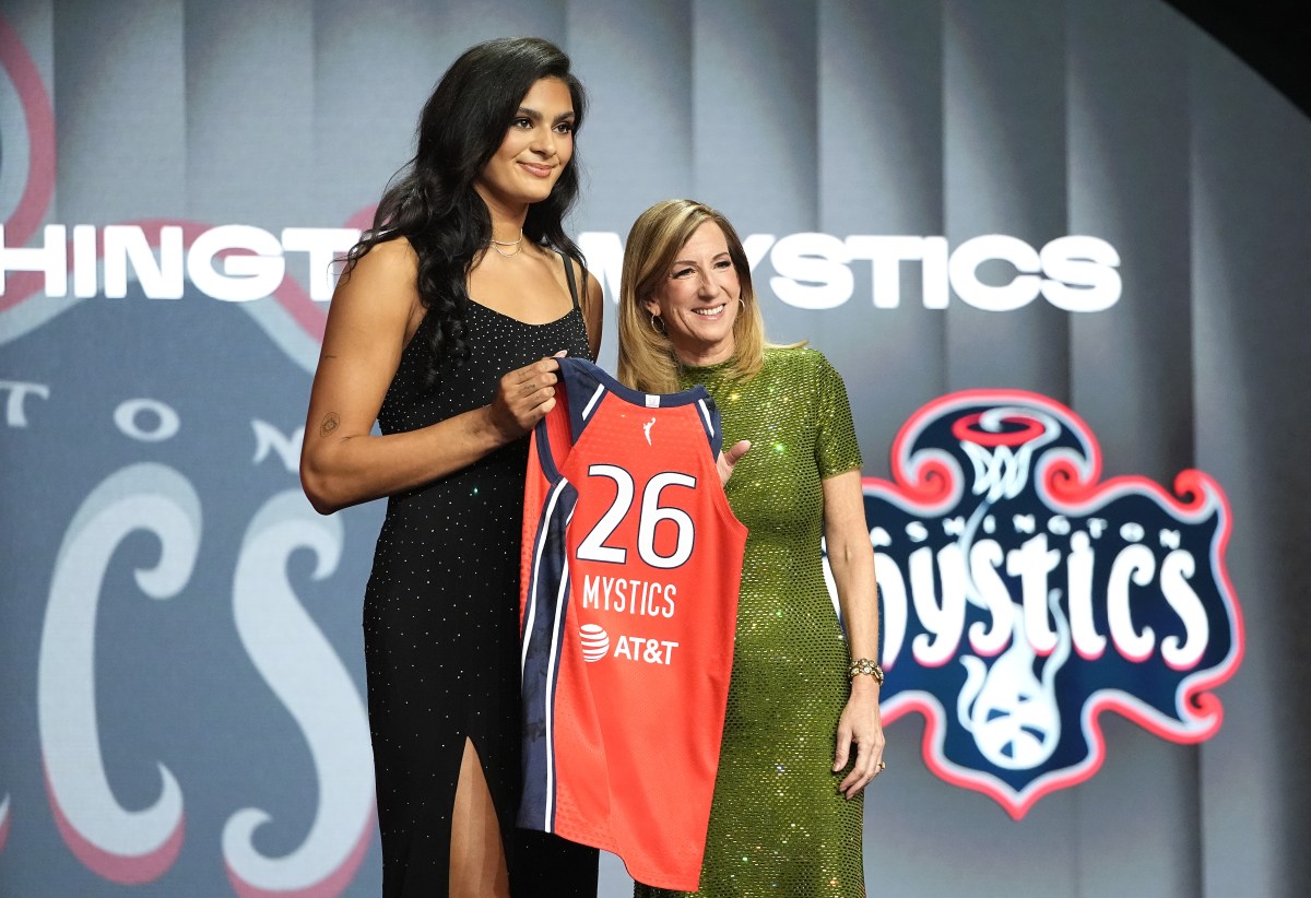 Mystics Rookie Lauren Betts Captures Pure Locker Room Chaos on Video