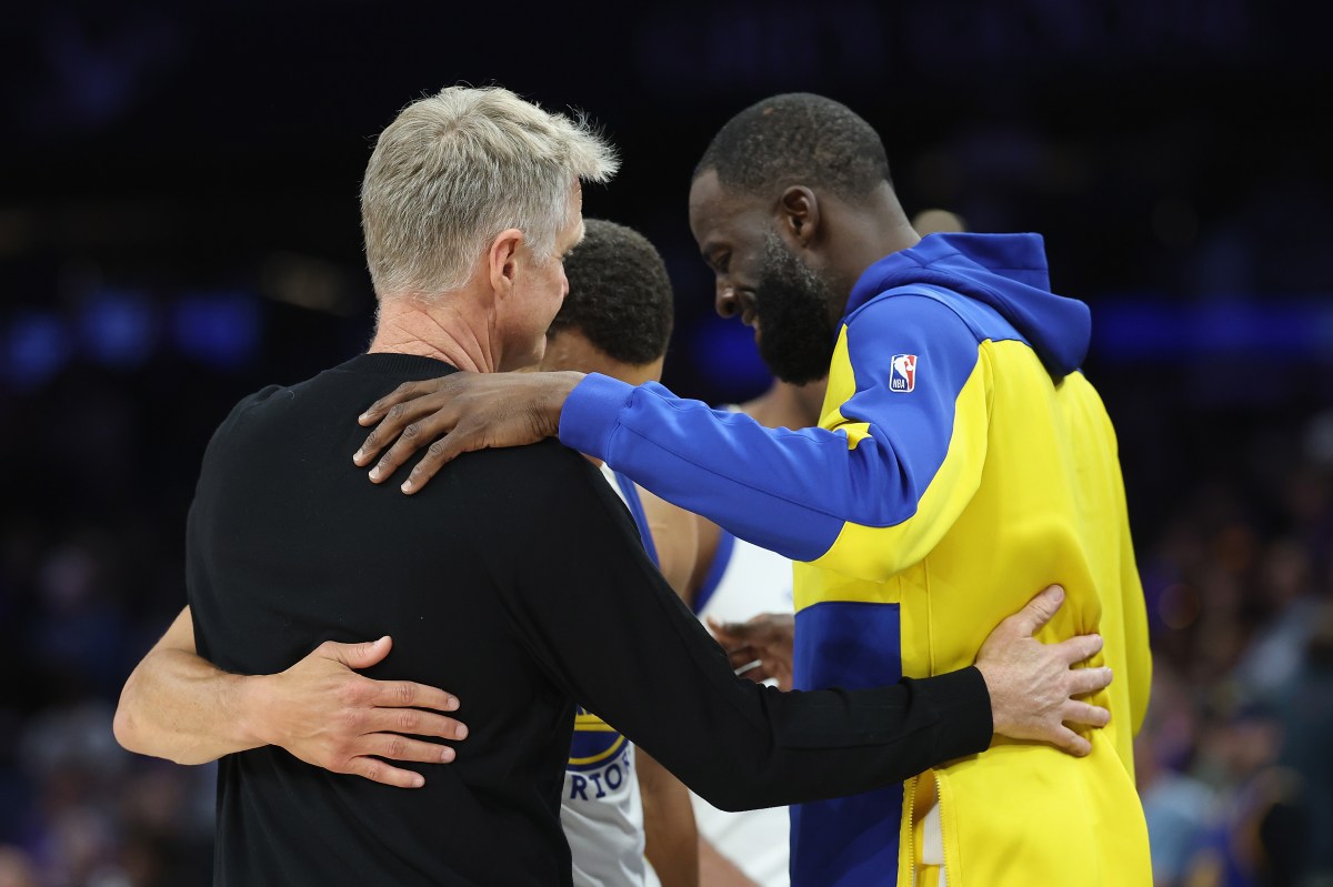 Steve Kerr’s Postgame Message to Steph Curry, Draymond Green Goes Viral