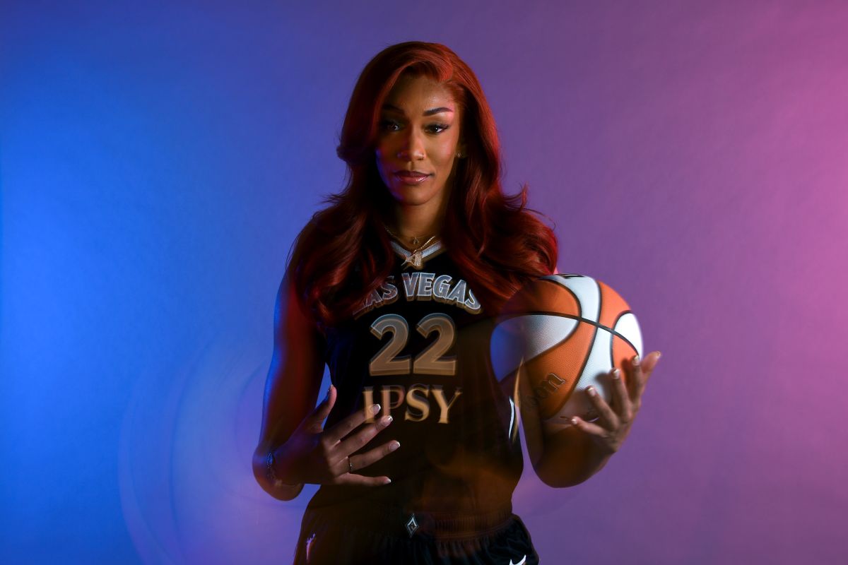 A'ja Wilson Channels Jean Grey: A Bold Move for Media Day