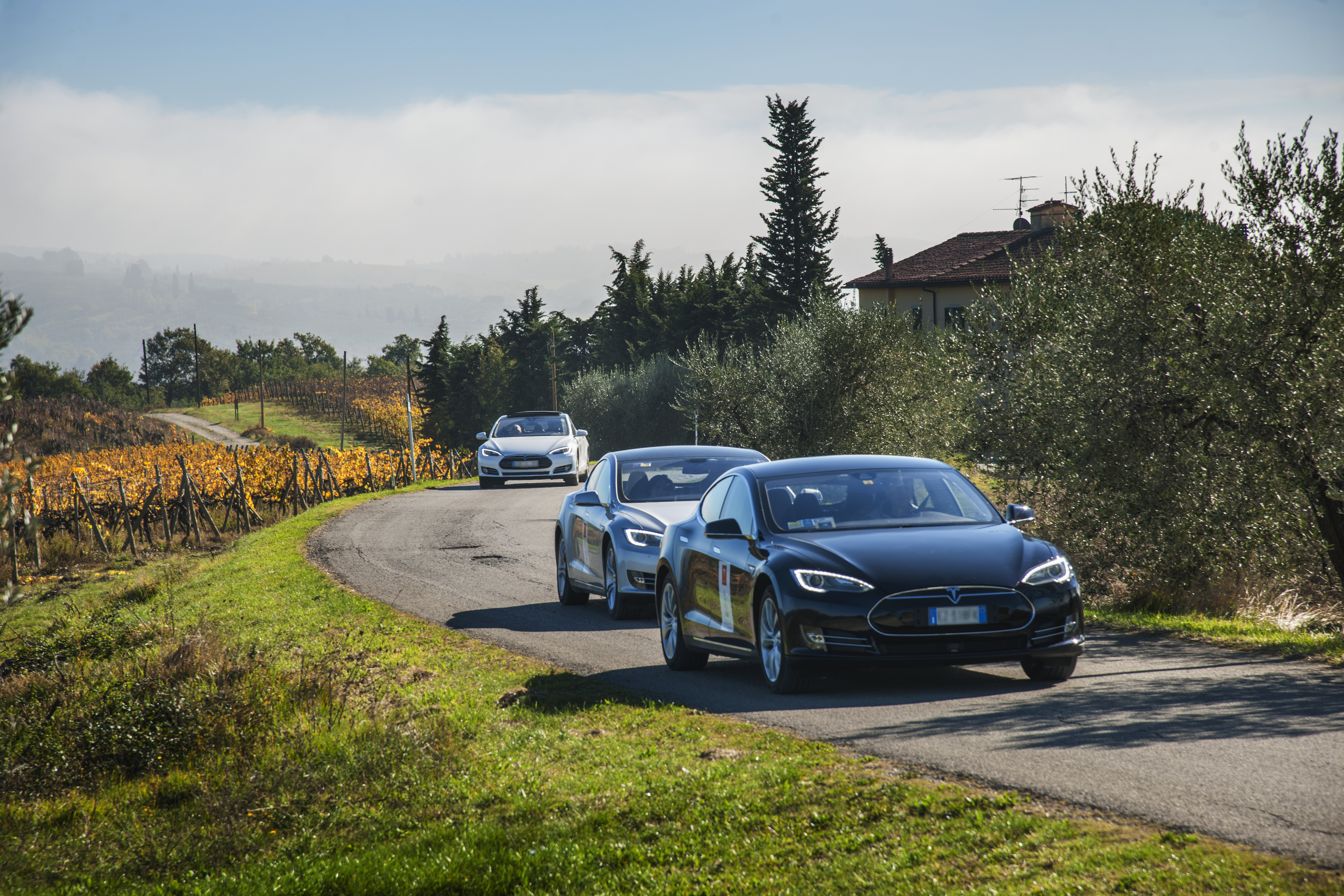 Thinking About Buying an EV in 2026? Read This Guide First