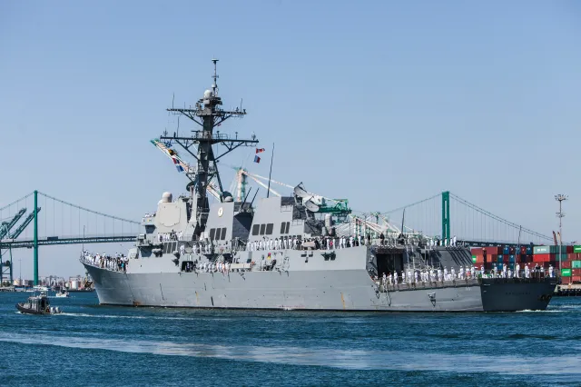 us-navy-seizes-iranian-ship-after-it-tried-to-break-ports-blockade