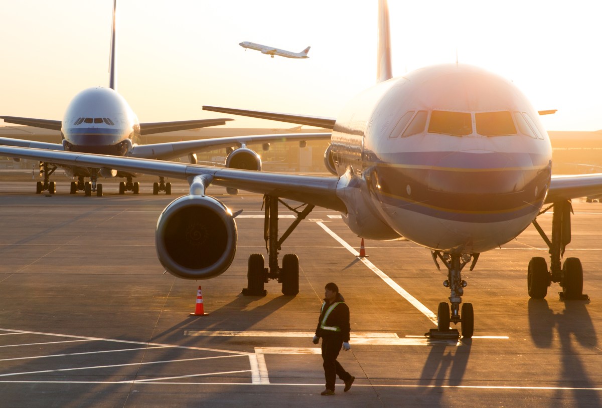 Book Vacation Plane Tickets Now—Before Pricing Gets Worse, Experts Say