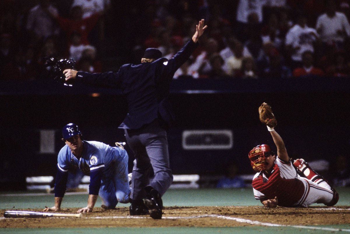 Tom Nieto, a World Series-winning catcher, died suddenly at 65