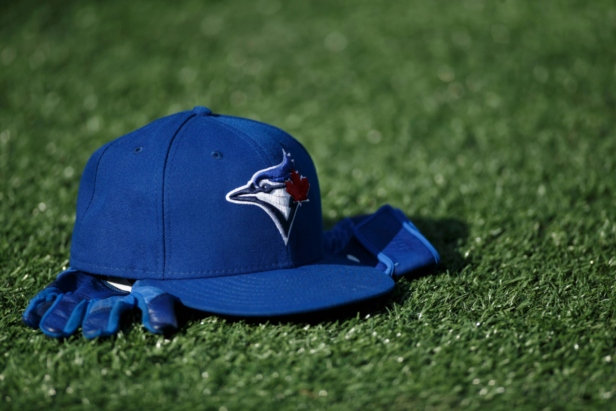 Blue Jays Should Pursue All-Star Free Agent After Cody Ponce Injury