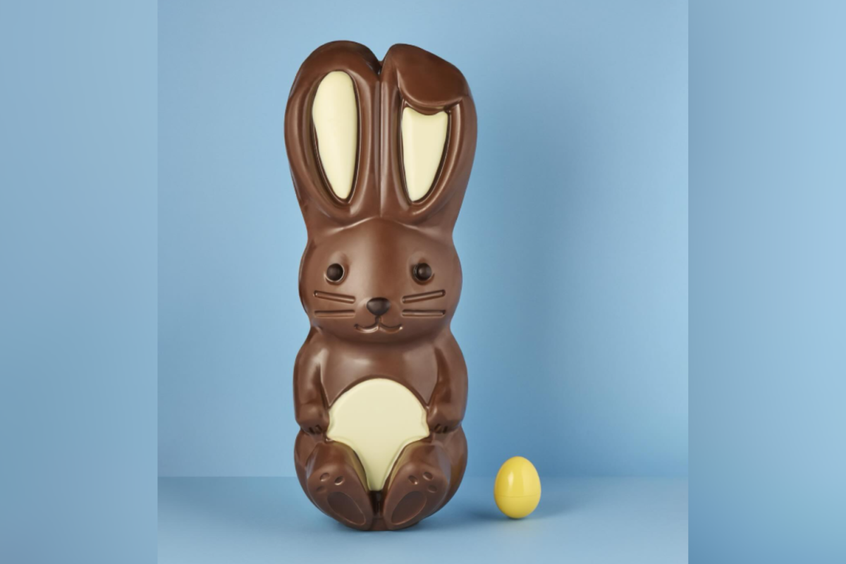 Costco's 22,650 calorie and 10lb of chocolate easter bunny goes viral