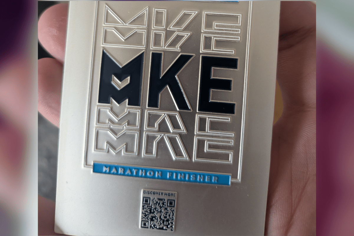 Milwaukee Marathon Finishers Get Medals&mdash;Then They Spot Hilarious Mistake