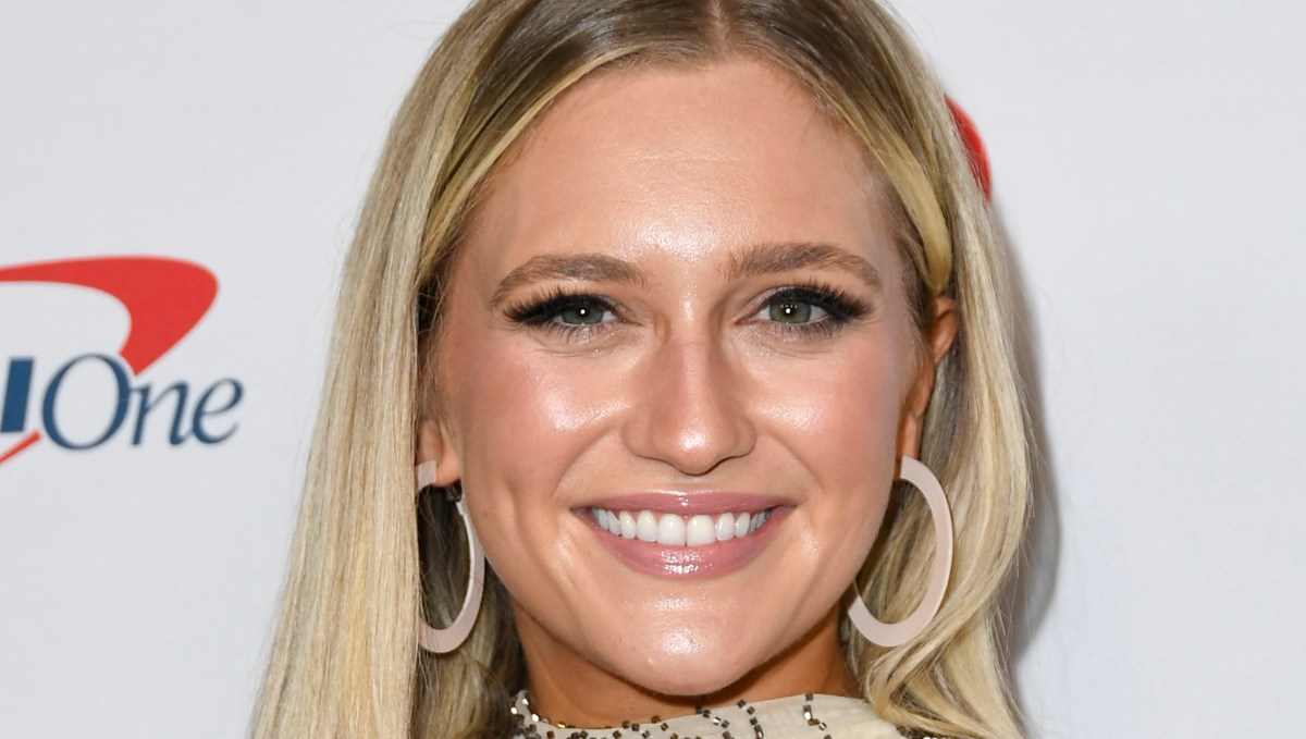 Pat Sajak’s Daughter Maggie Debuts Romance With Savannah Bananas Player