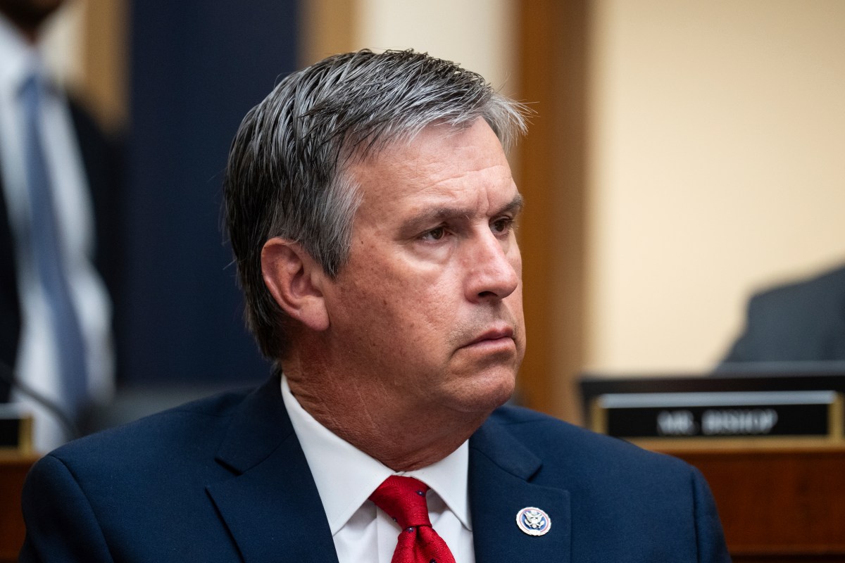Trump-Backed Barry Moore's Chances of Losing to Jared Hudson in Alabama