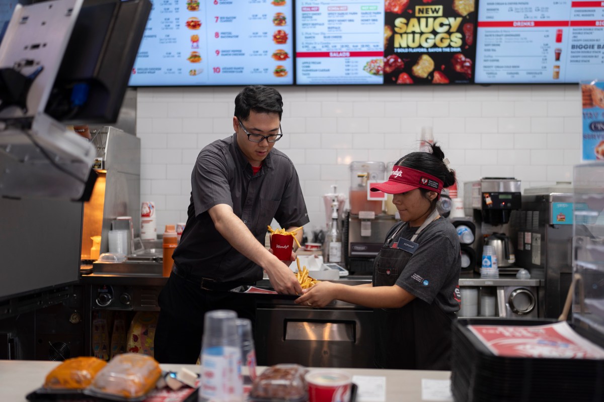 Map Shows States Where Minimum Wage Would Increase the Most Under New Bill