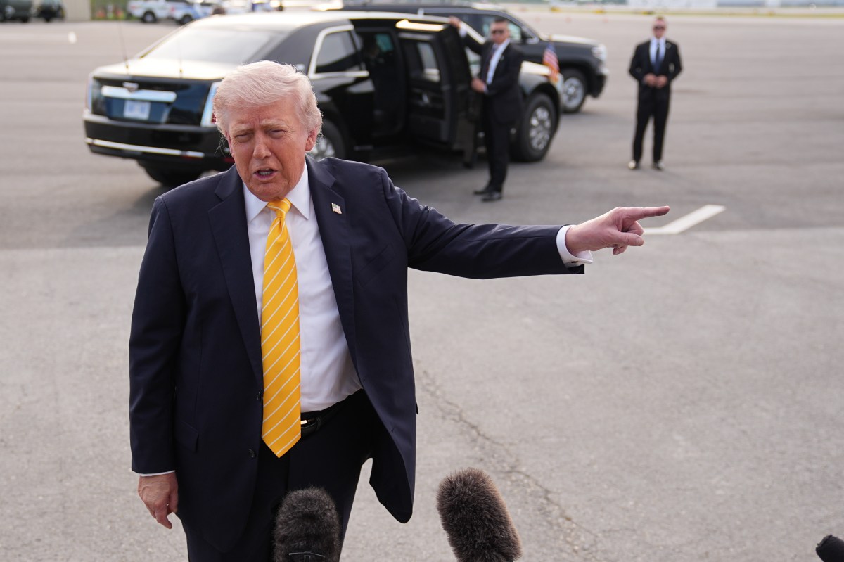 Donald Trump&rsquo;s Dental Visit Sparks Health Speculation from Critics