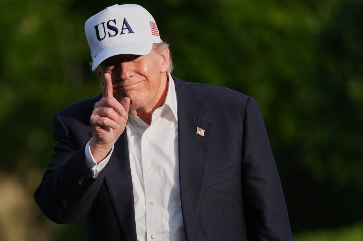 Trump Postpones Iran Military Strike Amid Diplomatic Pressure