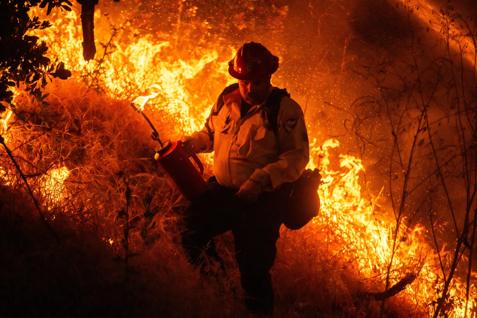 Spencer Pratt Uses Sandy Fire to Double Down on Karen Bass Attacks ...