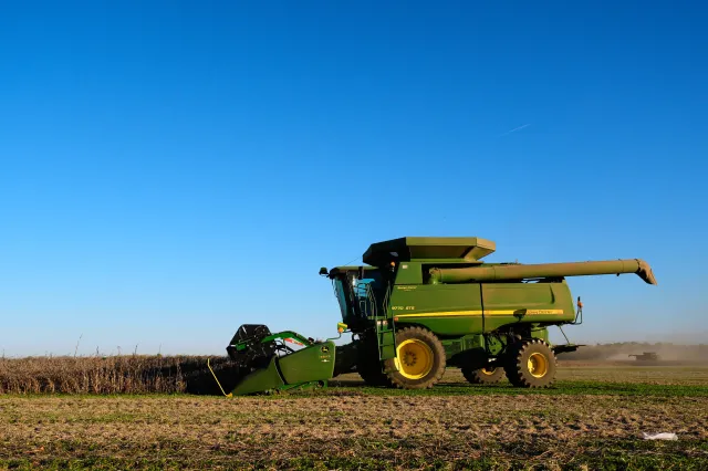 Austin Rohlfing harvests soybeans on his family's field Wednesday, Nov. 5, 2025, near Boonville, Mo.