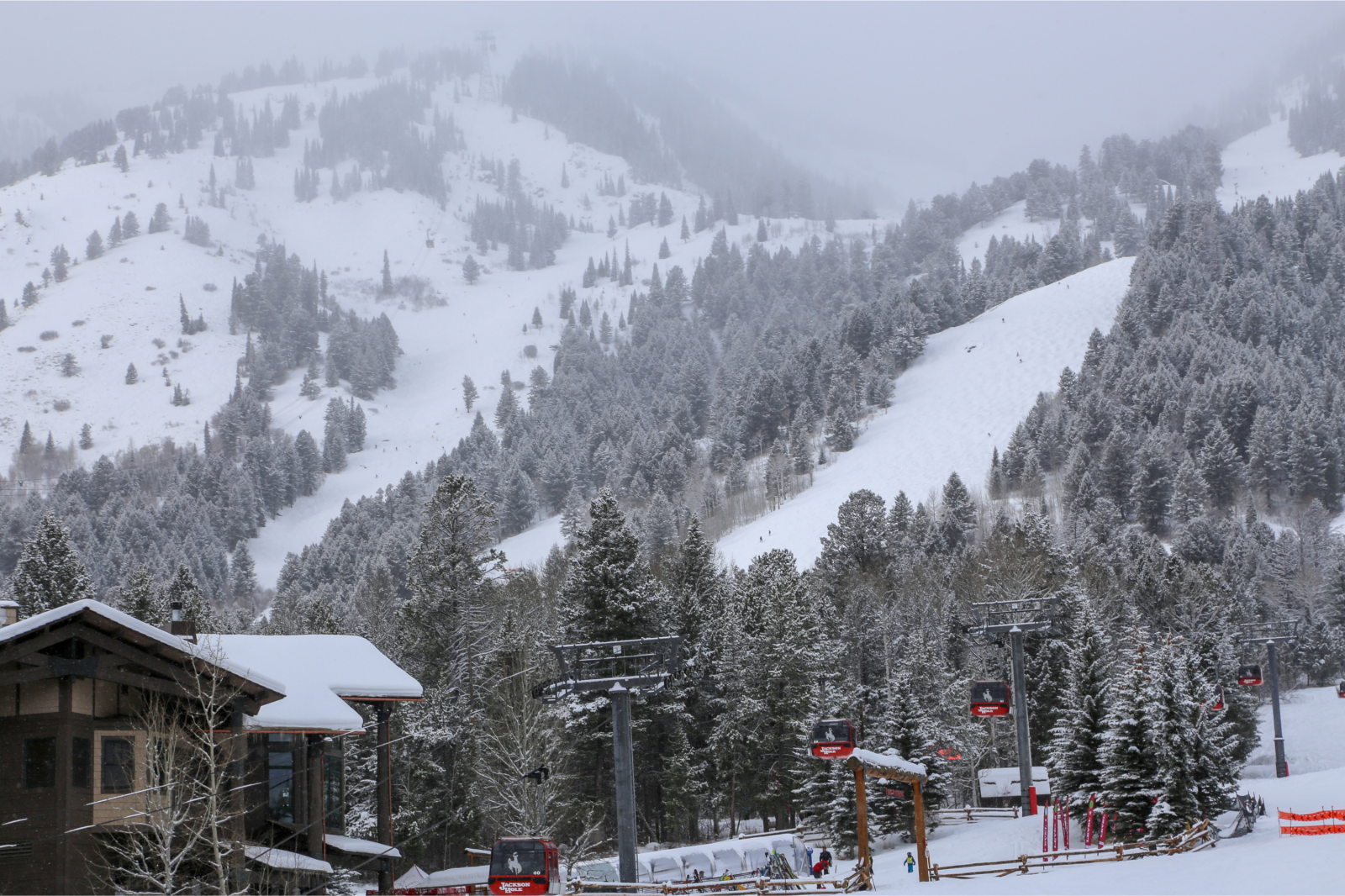 Winter Storm Warnings Issued for Five Western States