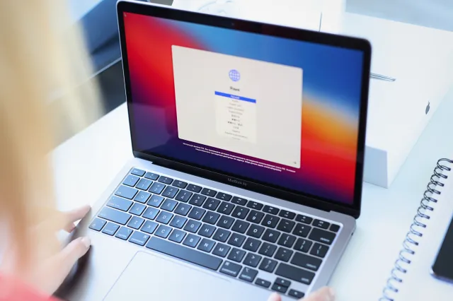 Apple Users Warned Macs Face New Security Threat