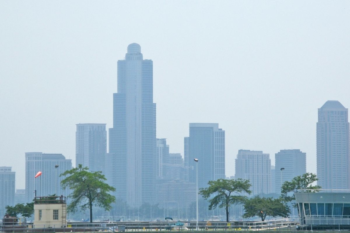 The Chicago skyline in smog