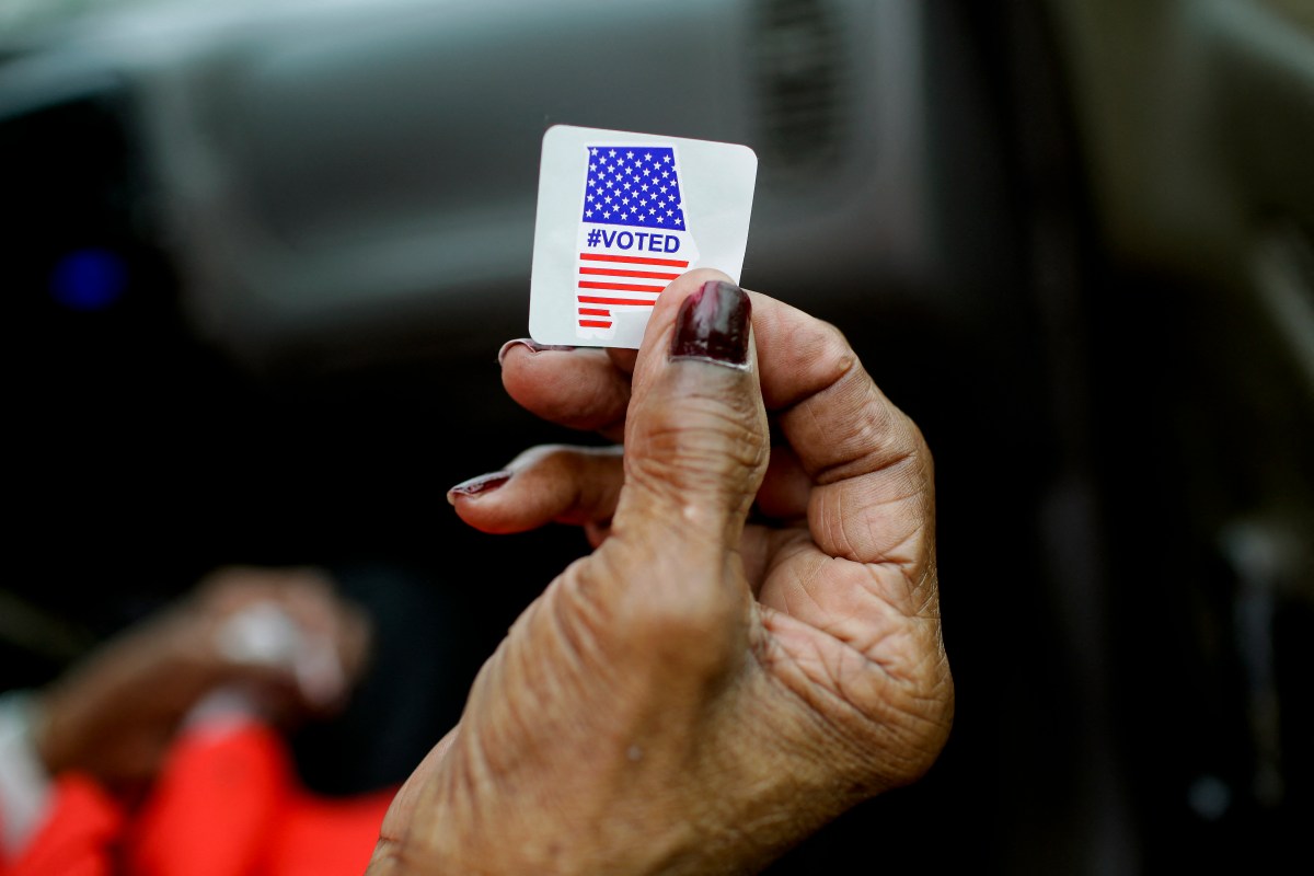 Judges' Alabama Map Freeze Could Set Up Another Supreme Court Showdown