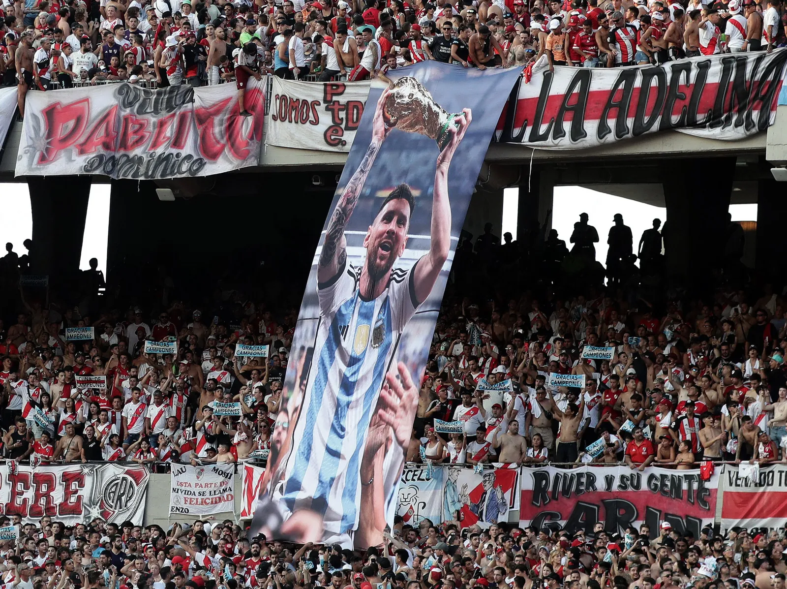 Image for article: Argentina Faces Hantavirus Outbreak as Thousands to Visit US for World Cup
