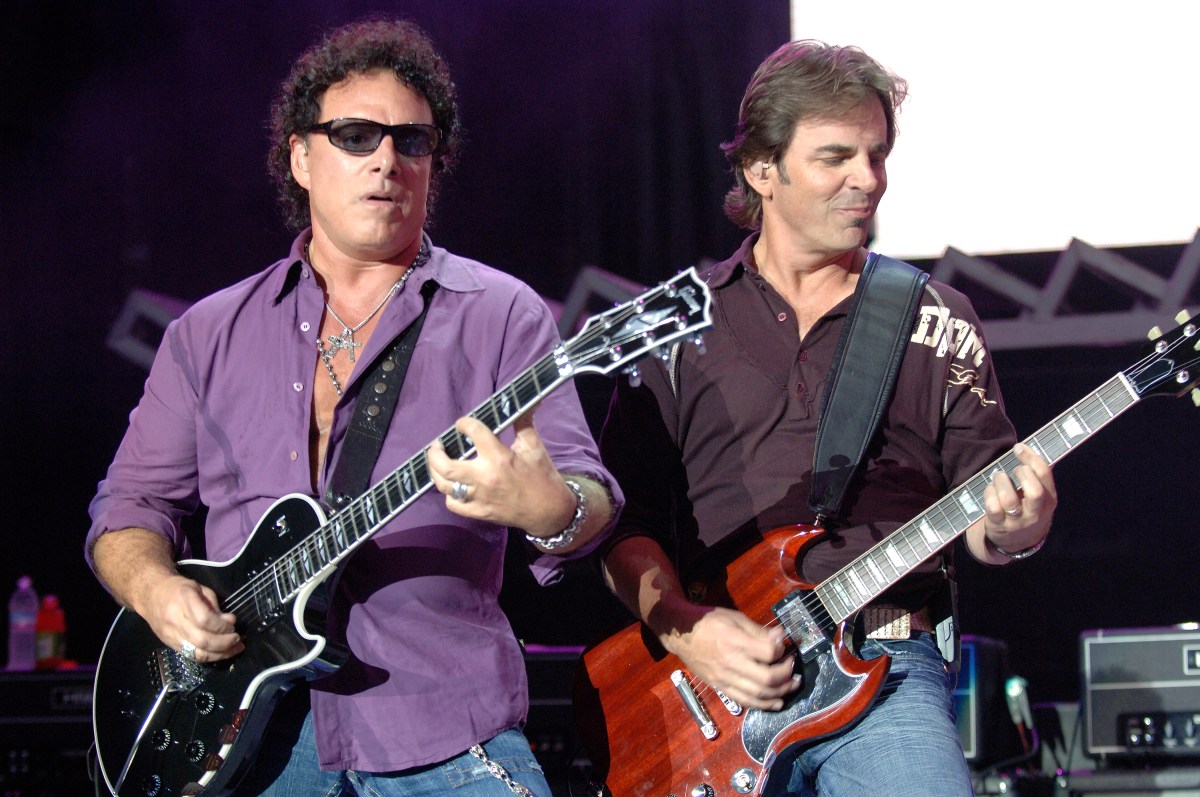 Journey's Jonathan Cain Talks Farewell Tour: 'It's Time for Me to Close the Chapter'