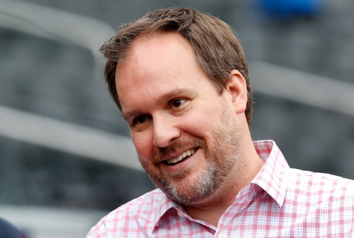 A Former General Manager Just Destroyed MLB's Pro-Salary Cap Argument