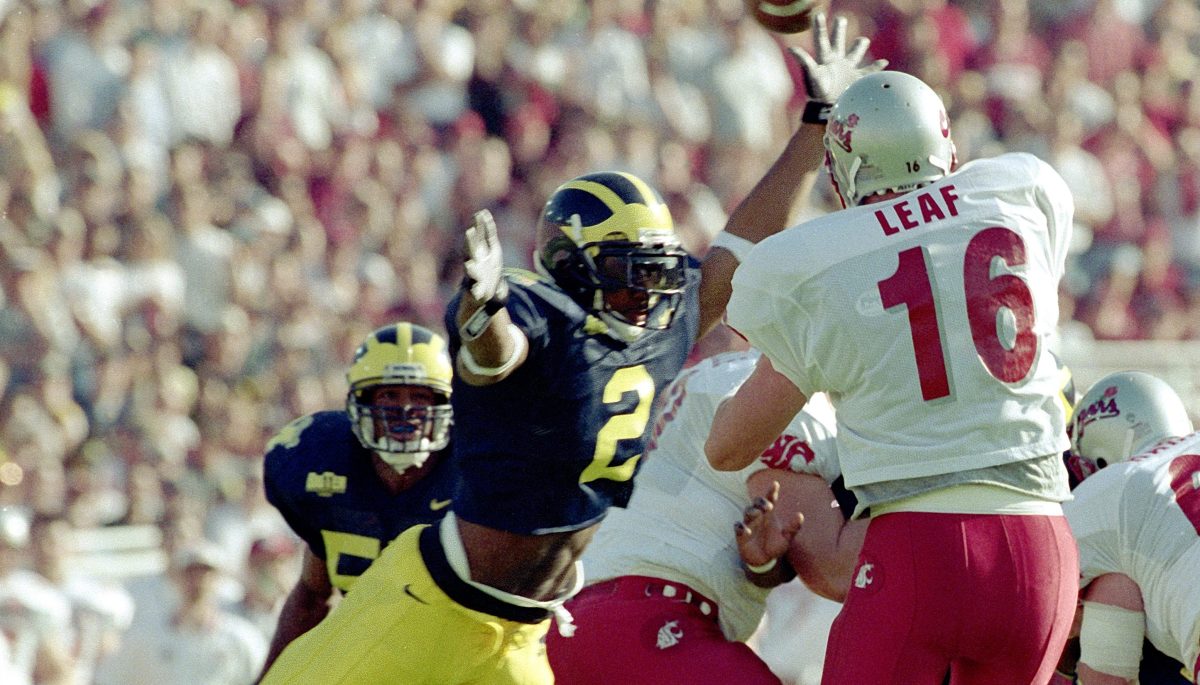 Michigan Lands Commitment From Son of Former Heisman Trophy Winner