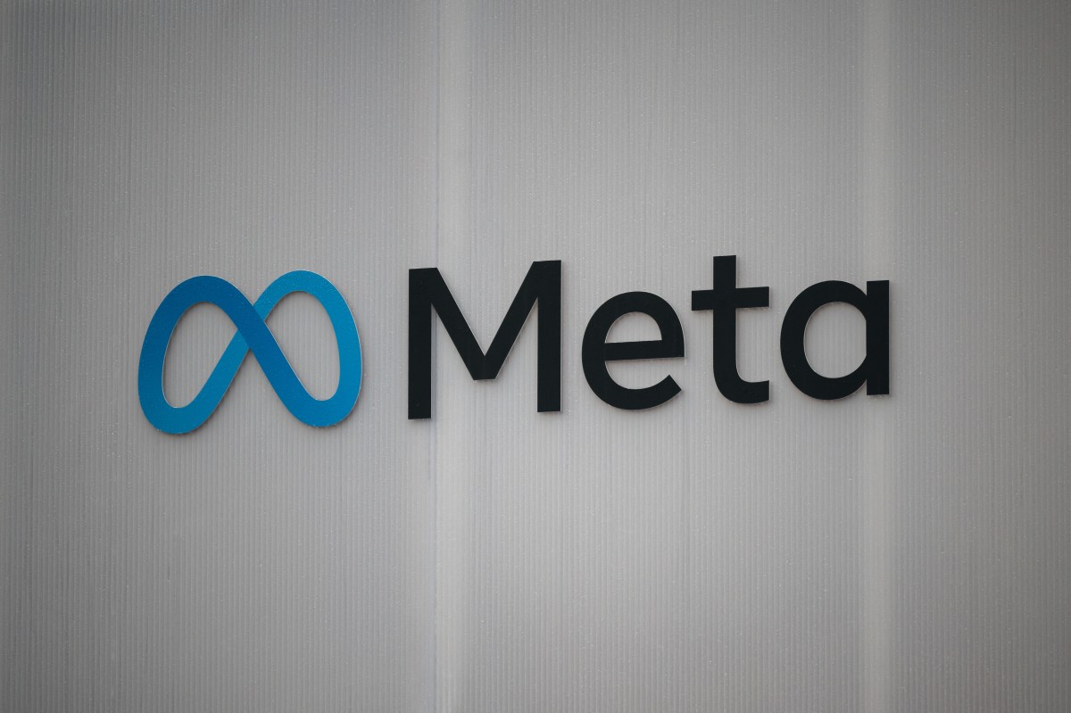 Drinking Water, Lawsuits and Layoffs: Meta& 039;s Problems Explained Drinking Water, Lawsuits and Layoffs: Meta& 039;s Problems Explained