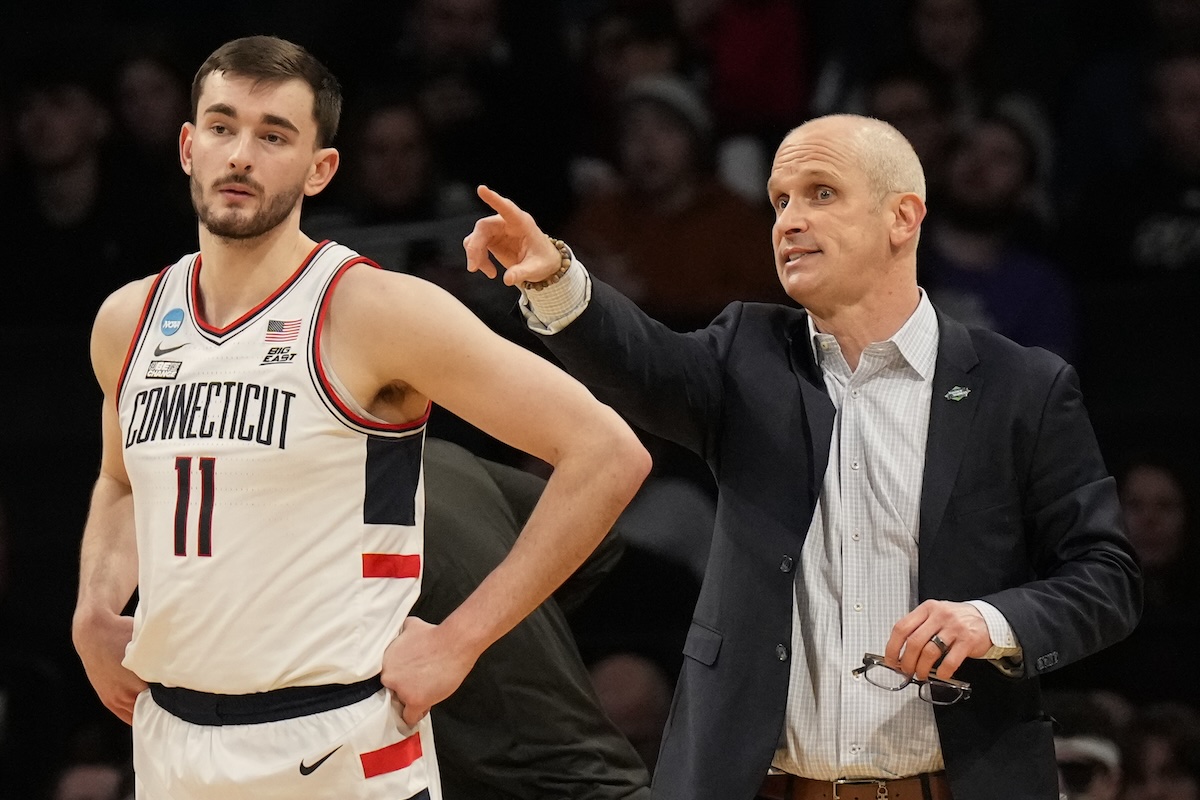 UConn's Dan Hurley Sends Strong Message on Alex Karaban for NBA Draft