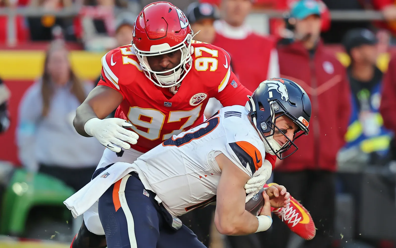 Kansas City Chiefs DE Felix Anudike-Uzomah