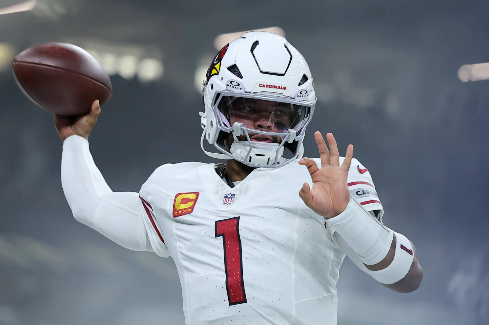 GettyImages-2234222286.jpg?w=1600&quality=80&webp=1