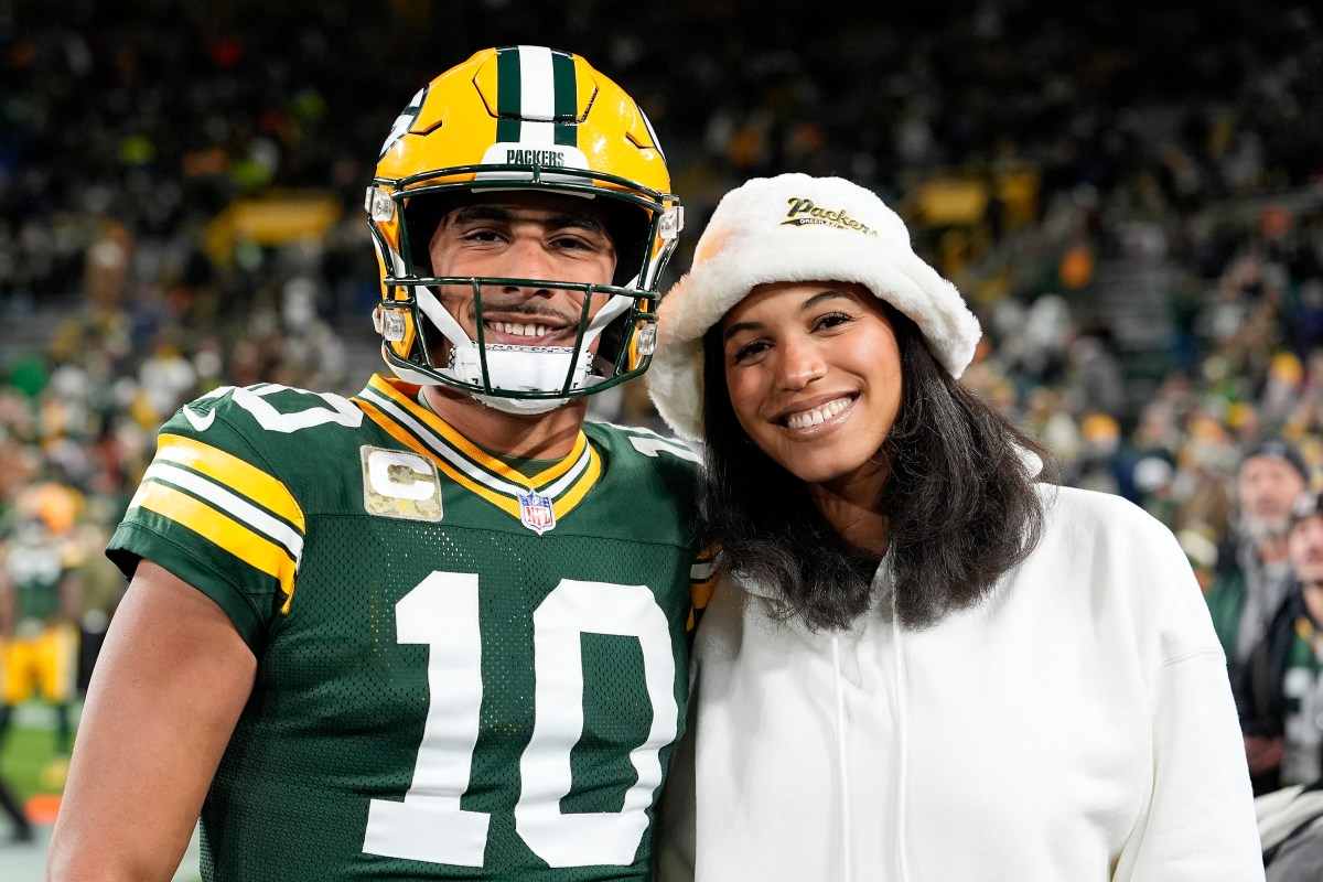 Packers QB Jordan Love Welcomes First Child With Wife Ronika Stone