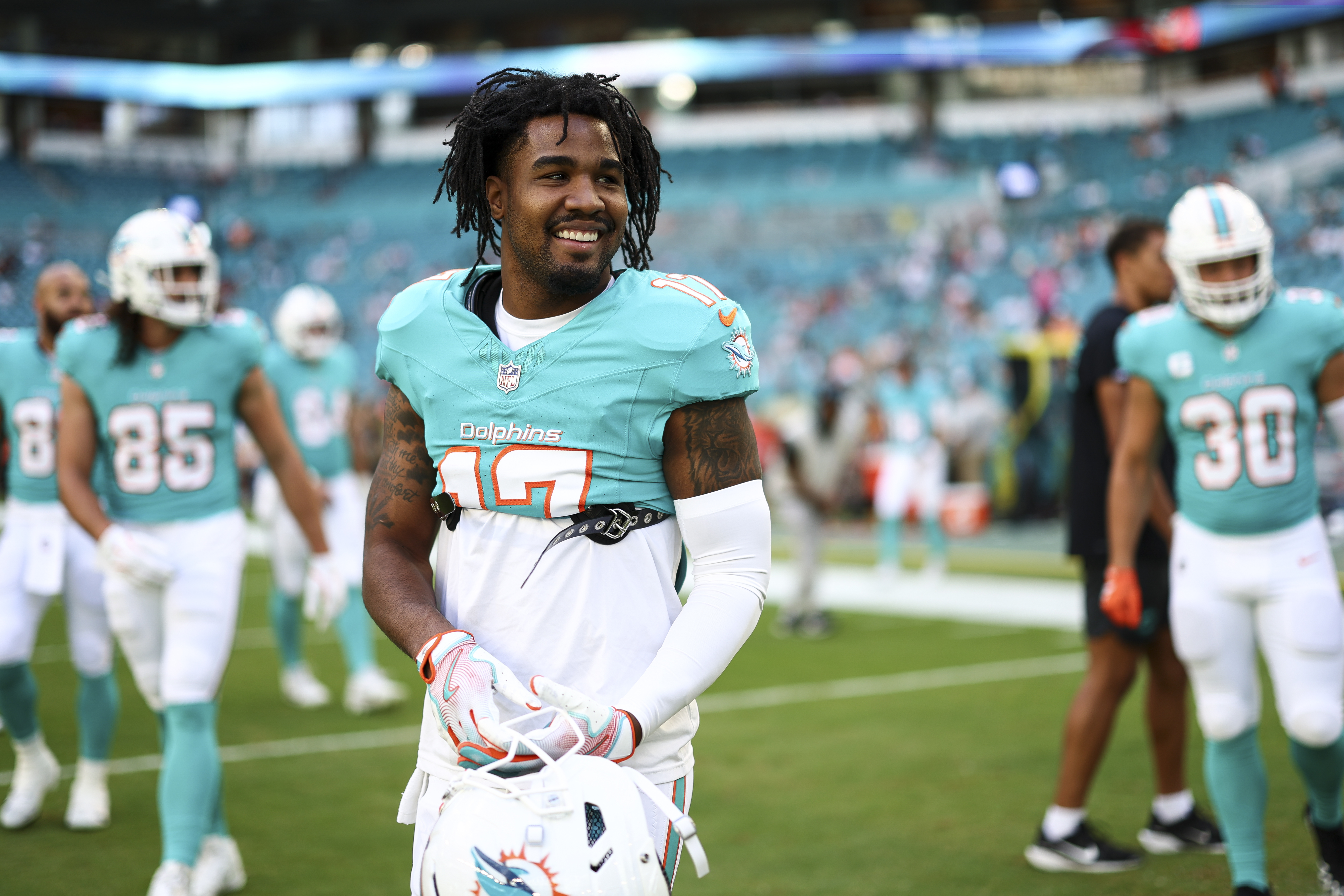 Jaylen Waddle smiling