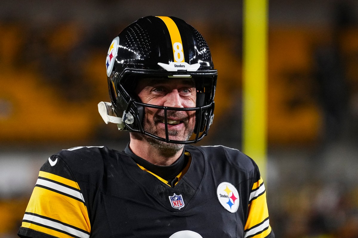Aaron Rodgers May Want ‘Out’ Clause in Steelers Contract