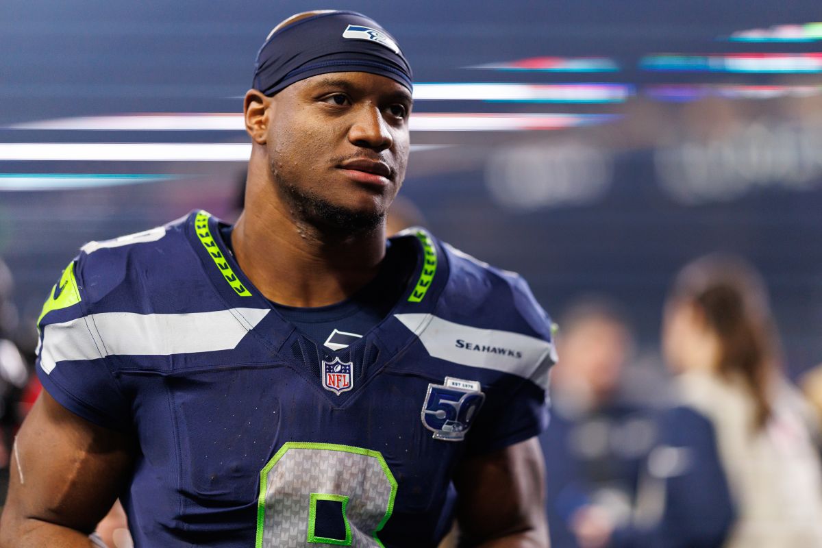 Bieniemy's Tough Love: Preparing Kenneth Walker III for Stardom