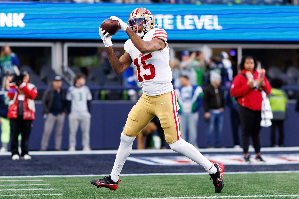 Seahawks Shouldn't Sleep on This WR Free Agent