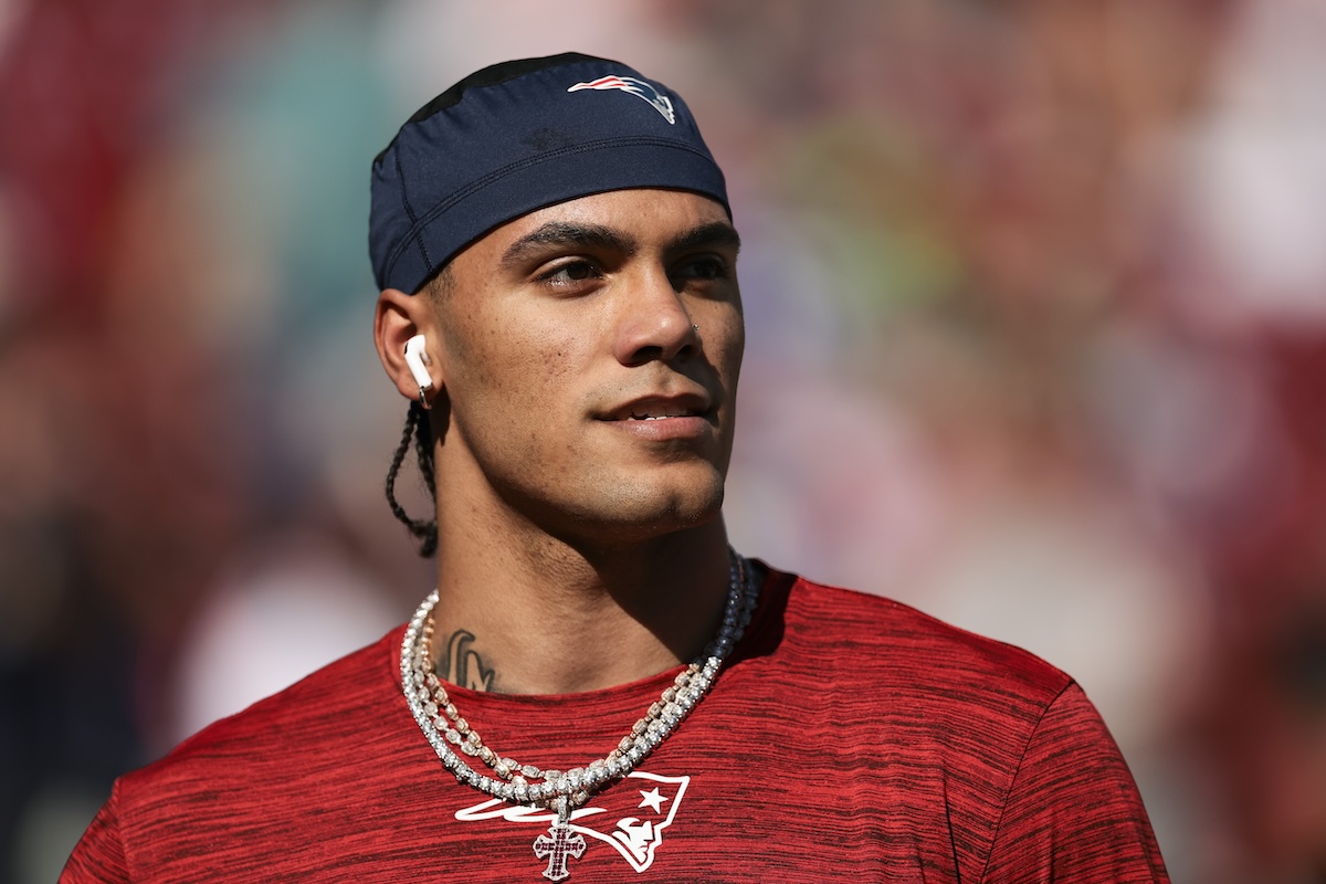 Patriots' Christian Gonzalez Shows Support Amid Mike Vrabel Drama
