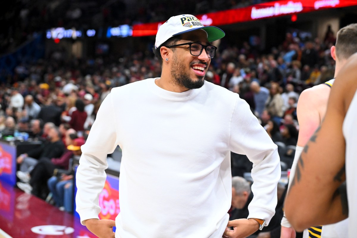 Tyrese Haliburton Reacts to Tony Brothers-Chris Finch Incident