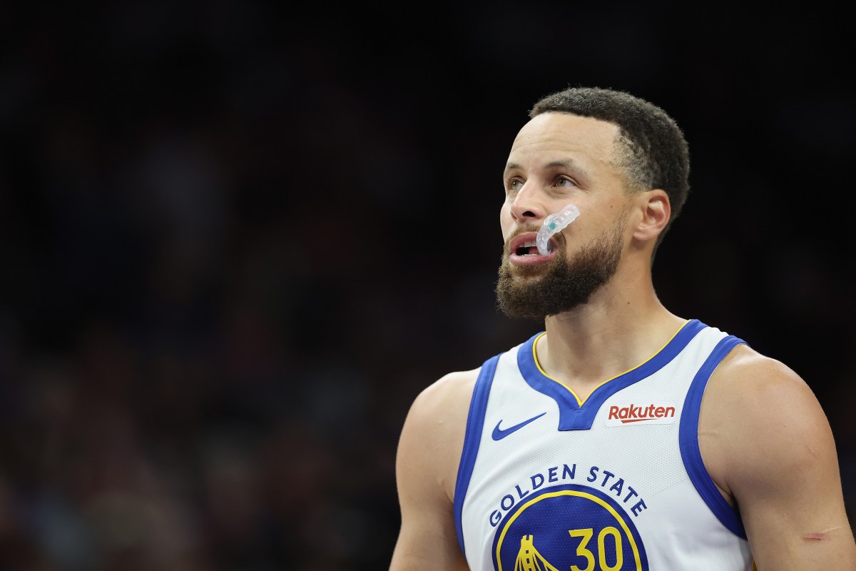 Steph Curry, Warriors Hit With Stray in Charles Barkley-Draymond Green Beef