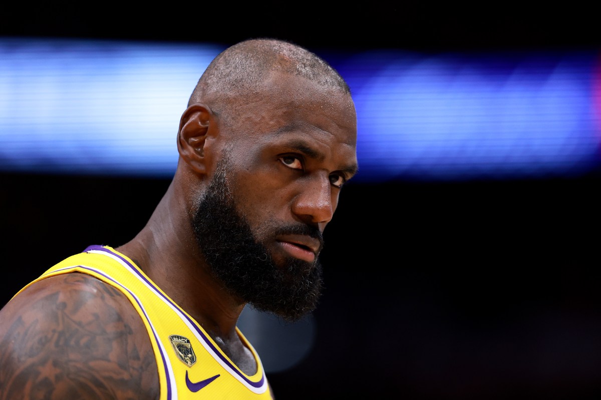 Lakers Legend Urges Team to Move On From LeBron James Ahead of Game 4