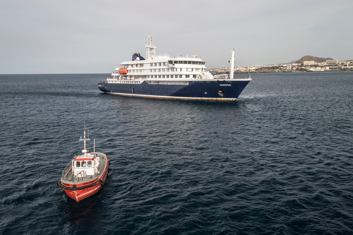 Hantavirus Latest: French Person Infected After Cruise Ship Patients Evacuated