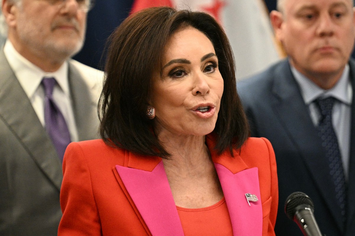 Pirro Blasts Cole Tomas Allen's Bid to Disqualify DOJ Officials: 'Drastic'