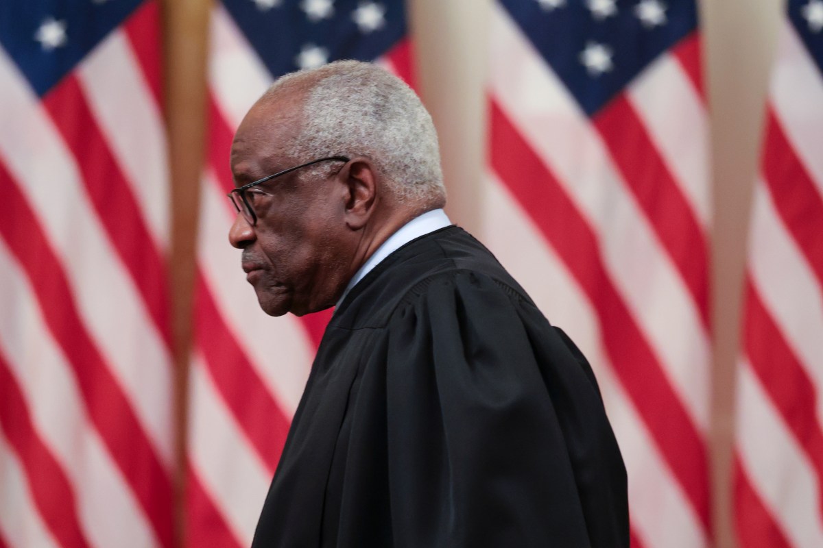 Clarence Thomas Deals Republicans Temporary Legal Blow in Redistricting War
