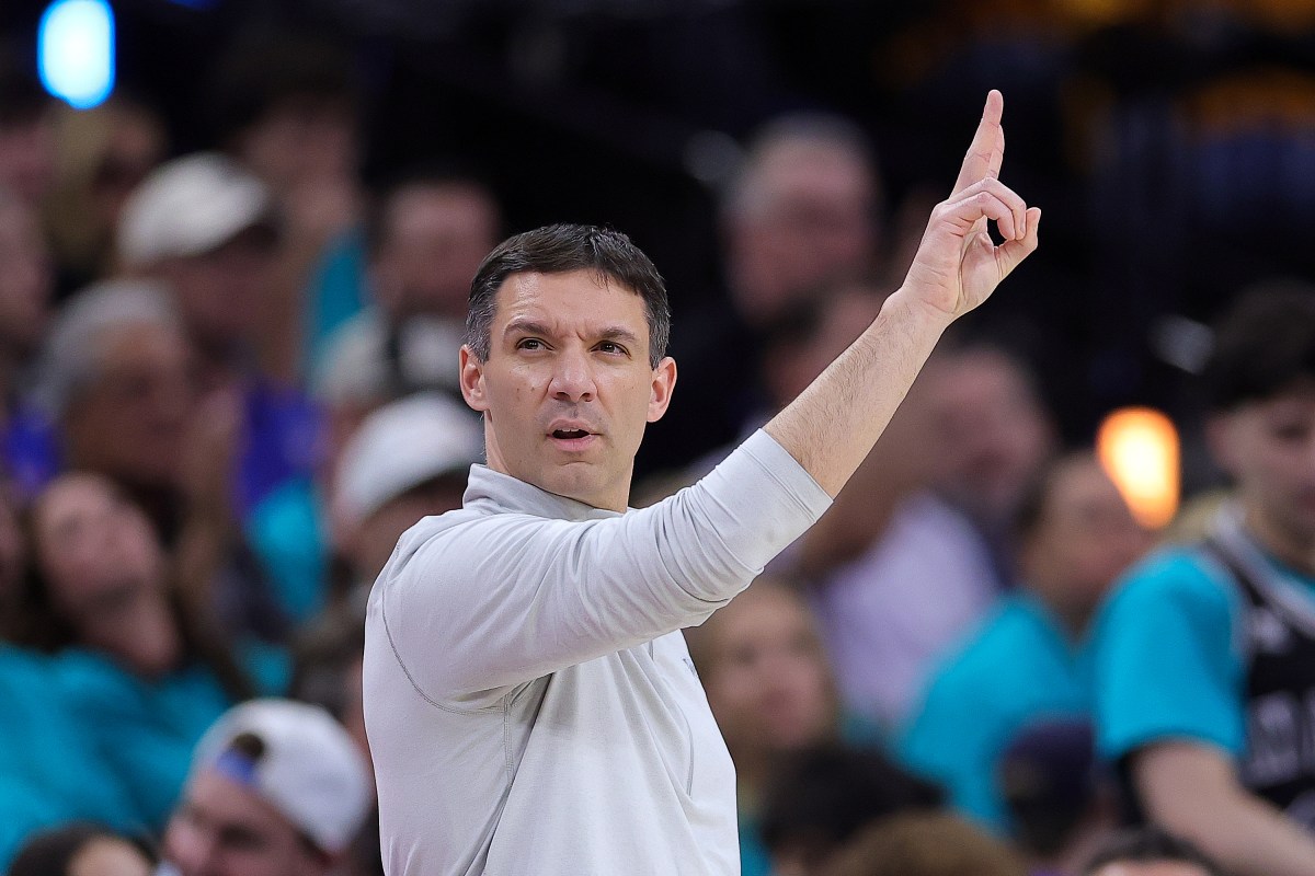 Thunder Coach Admits Mistake in Blowout Loss to Spurs