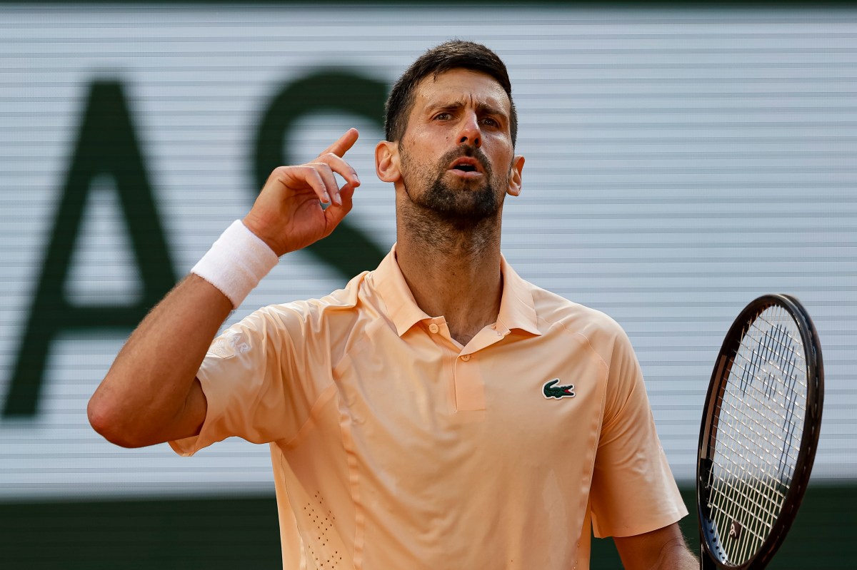 Novak Djokovic Ruthlessly Booed at Roland-Garros &mdash; & 039;No Respect& 039;