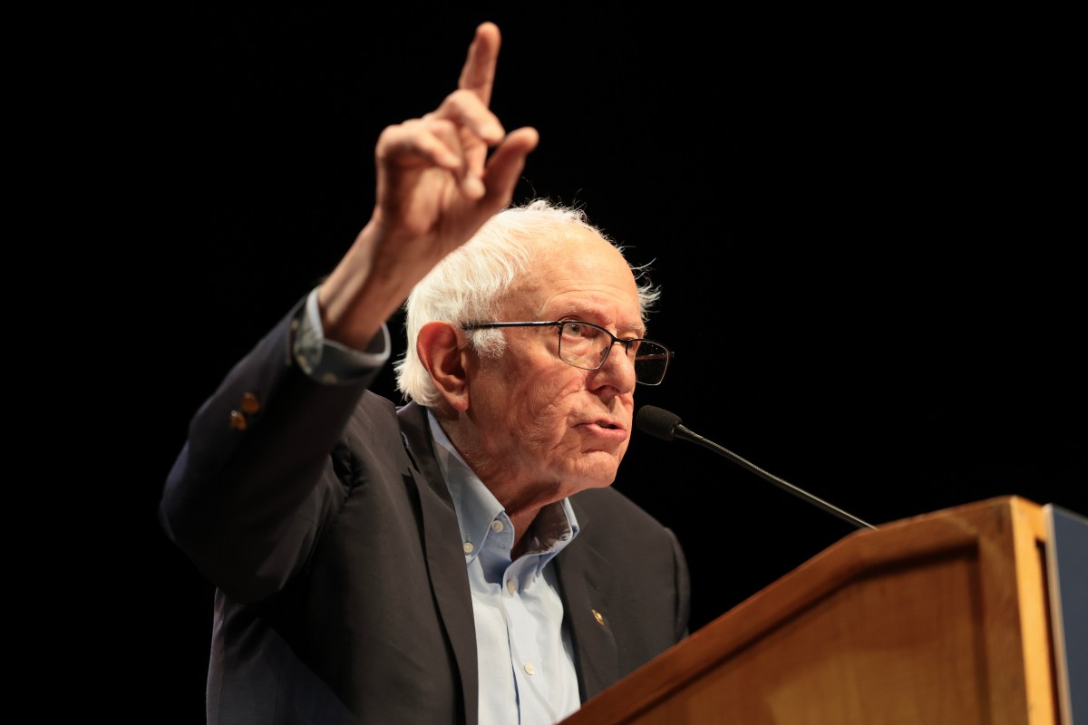 $12,000 Direct Payments to American Families Touted by Bernie Sanders