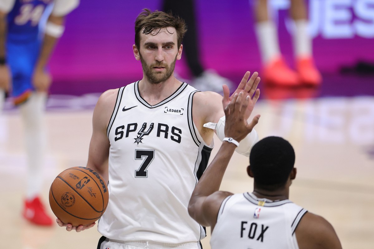 Luke Kornet Has Hilarious Response to LeBron James Comparison