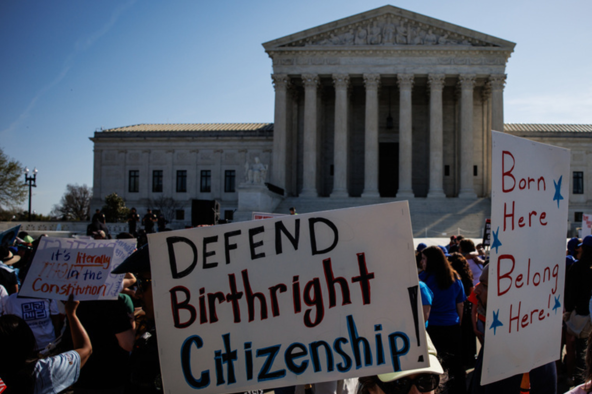 GOP Split Over Birthright Citizenship as Supreme Court Weighs Ruling-Poll