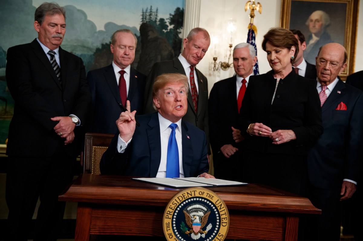 Tariff Refund Update: Trump Makes New Legal Move—Here's Who 
