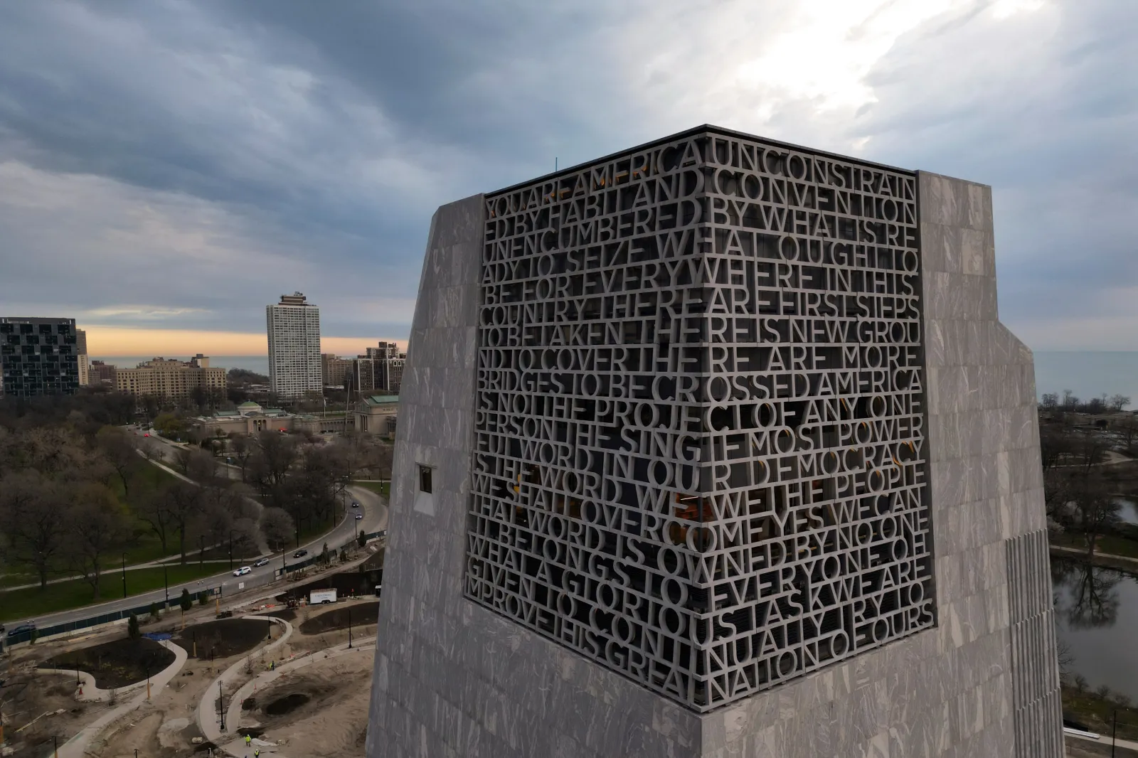 Image for article: Obama Presidential Library Compared to Plans for Donald Trump’s
