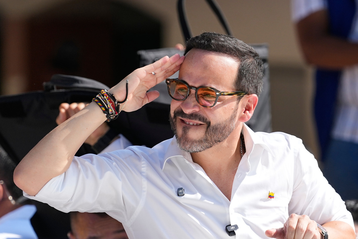 Colombian Presidential Election Heads to Runoff After de la Espriella Takes First Round