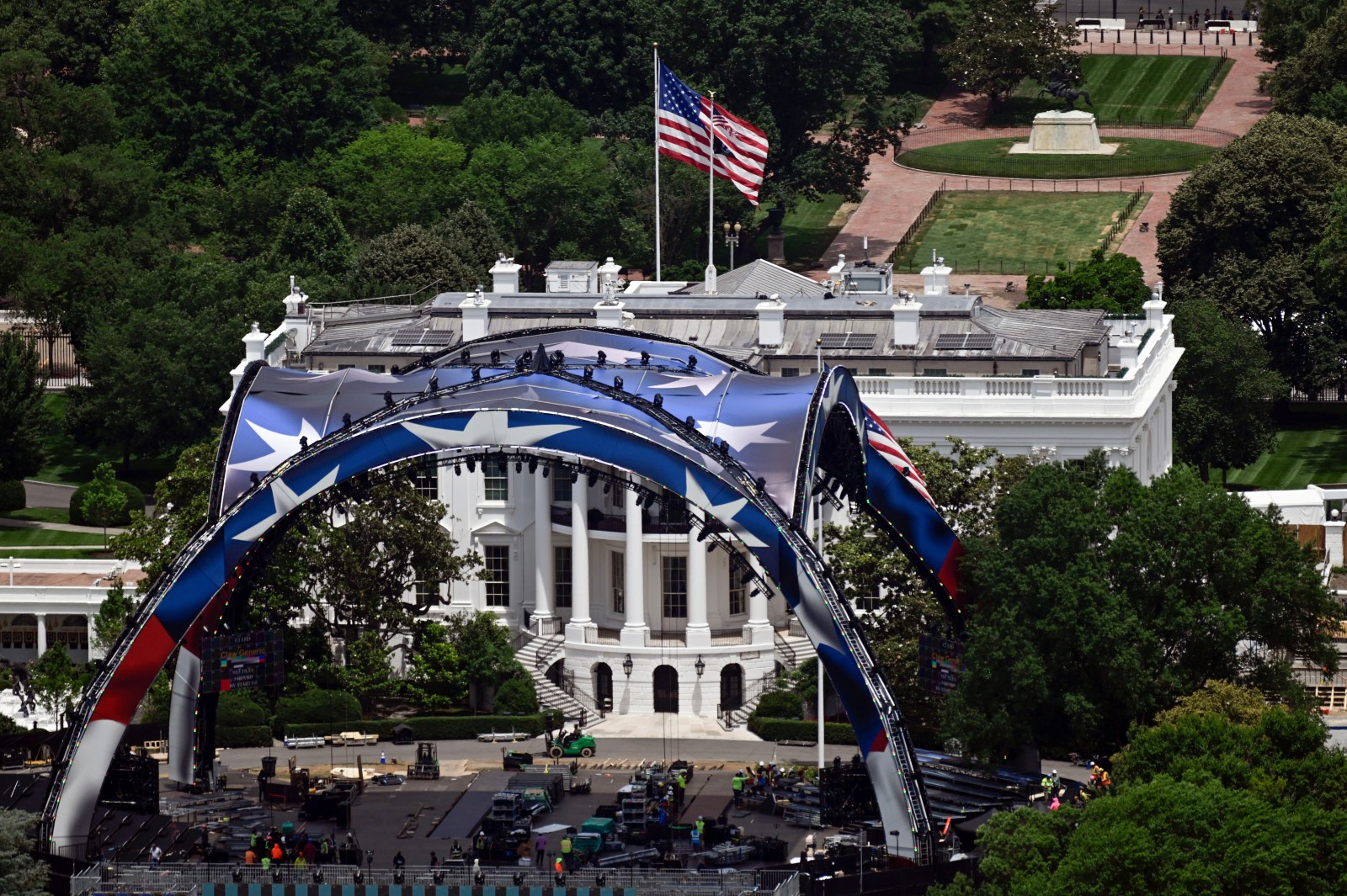 newsweek.com - Hollie Silverman - UFC Freedom 250 fight at White House sparks lawsuit ahead of event